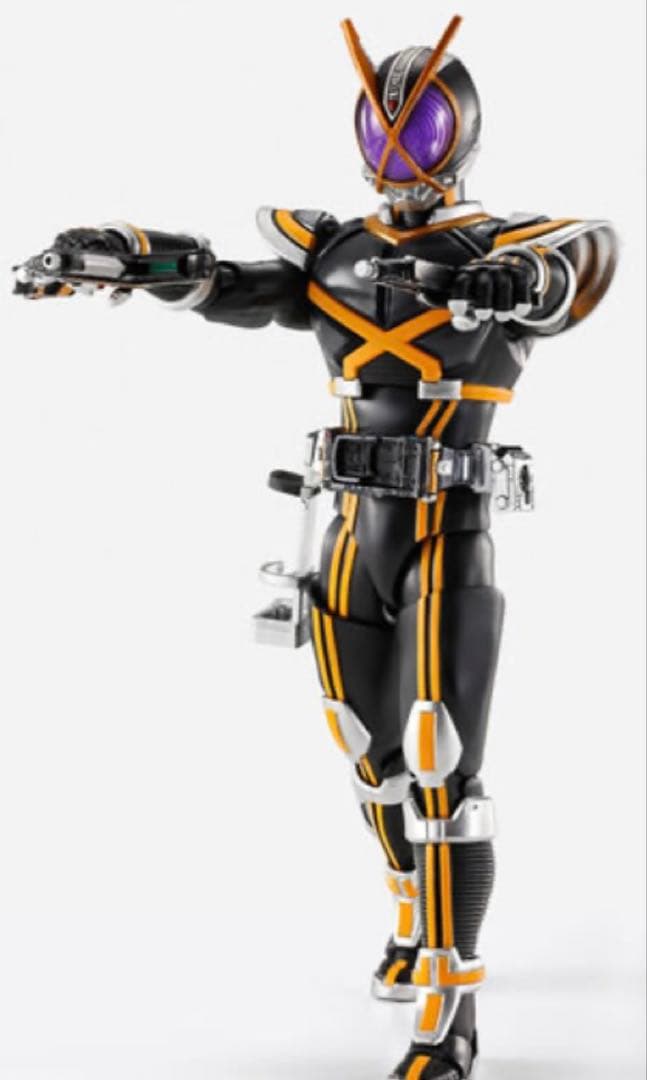 S.H.Figuarts（真骨彫製法） 仮面ライダーカイザ
